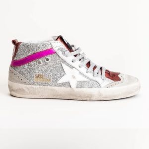 **EXTREMELY RARE & DISCONTINUED** PERFECT CONDITION Golden Goose midstar SIZE 39